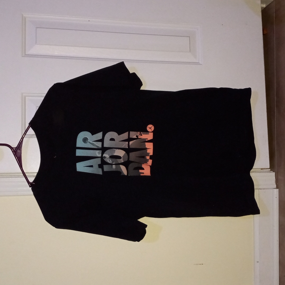 Air Jordan T-Shirt, Size M, Black
